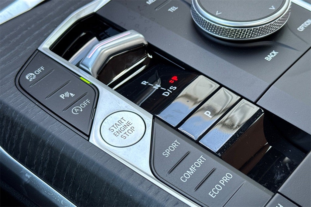 2026 BMW 3 Series 330i