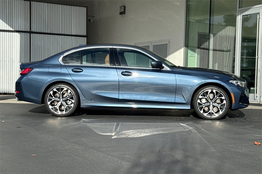 2026 BMW 3 Series 330i