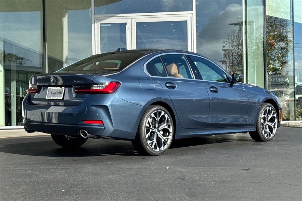 2026 BMW 3 Series 330i