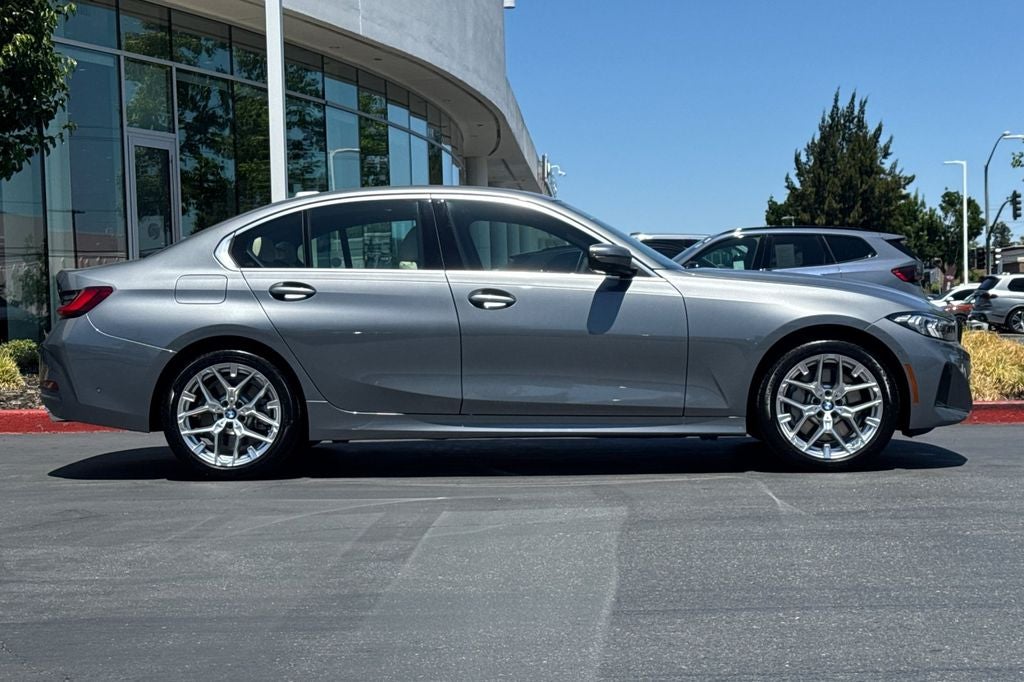 2026 BMW 3 Series 330i