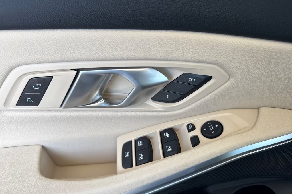 2026 BMW 3 Series 330i