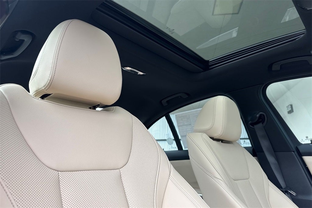 2026 BMW 3 Series 330i