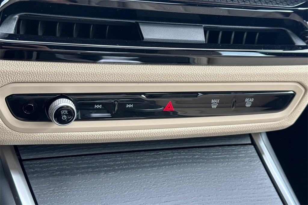 2026 BMW 3 Series 330i