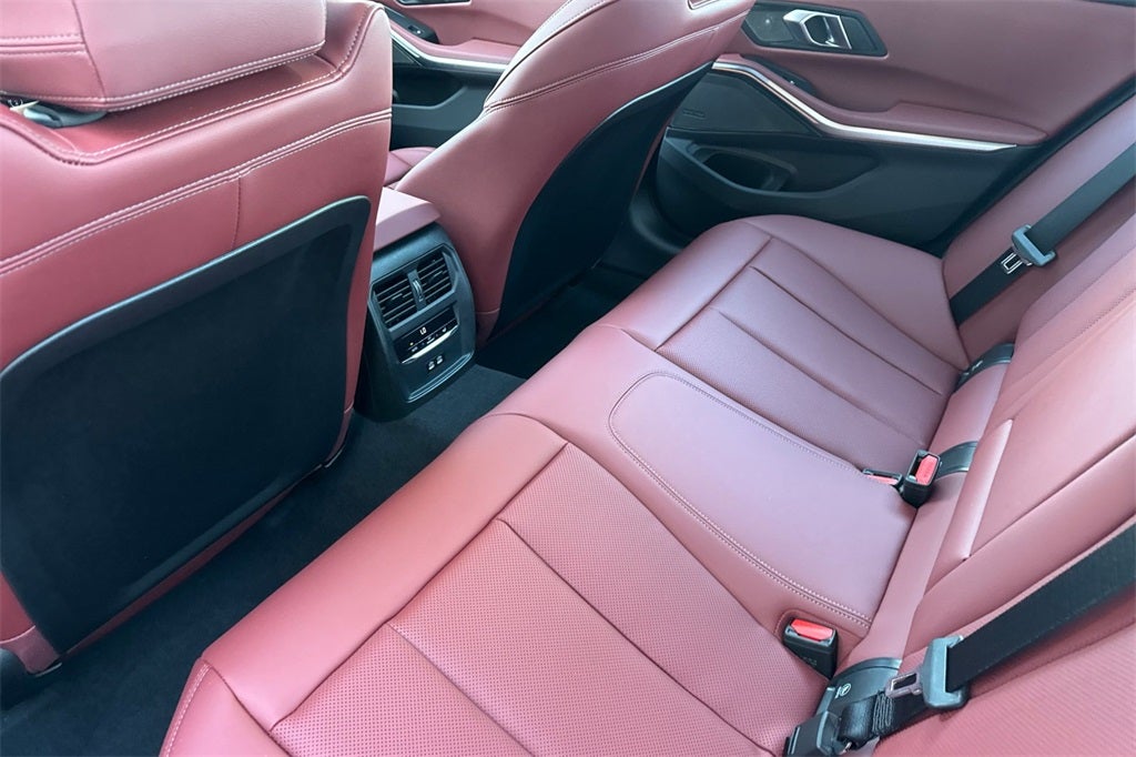 2026 BMW 3 Series 330i