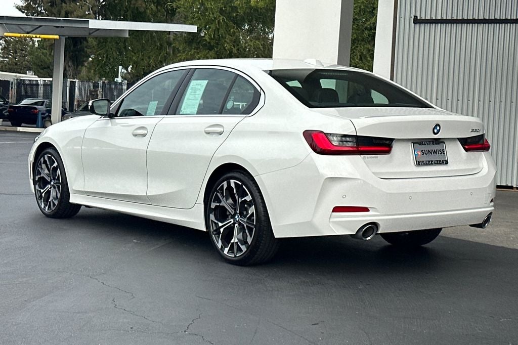 2025 BMW 3 Series 330i