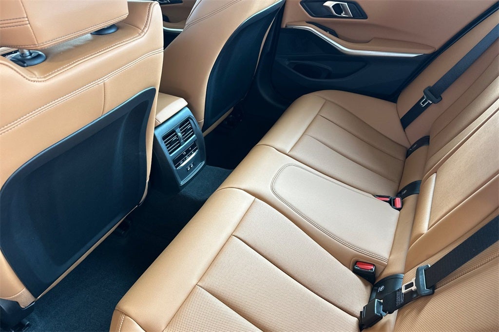 2026 BMW 3 Series 330i