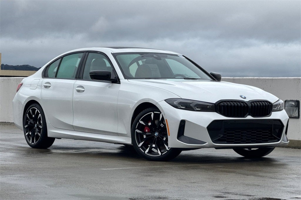 2026 BMW 3 Series 330i