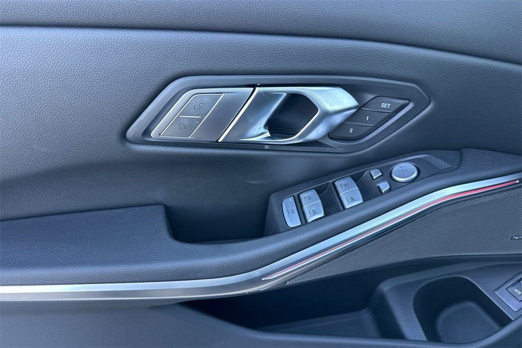 2026 BMW 3 Series 330i