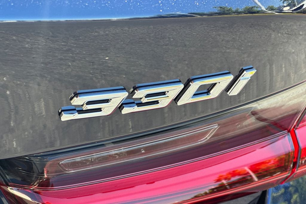 2026 BMW 3 Series 330i
