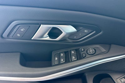 2025 BMW 3 Series 330i