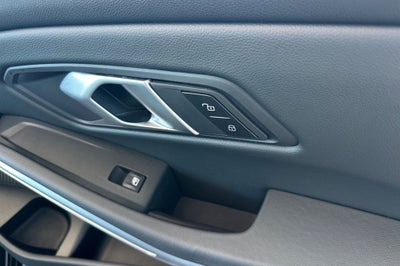 2025 BMW 3 Series 330i