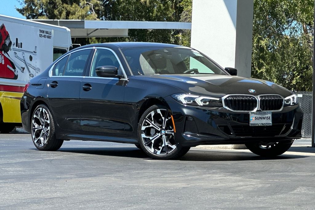 2025 BMW 3 Series 330i