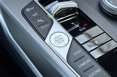 2025 BMW 3 Series 330i