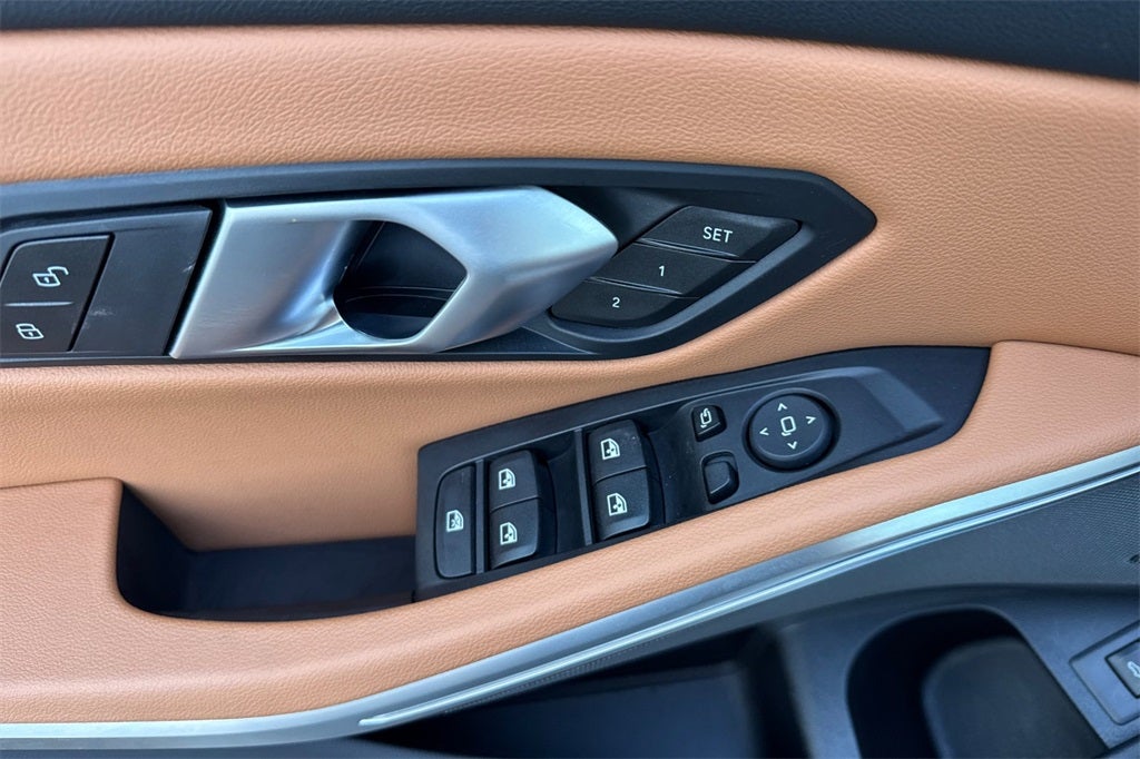 2025 BMW 3 Series 330i