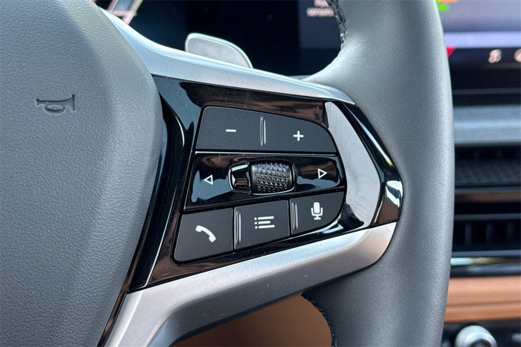 2025 BMW 3 Series 330i