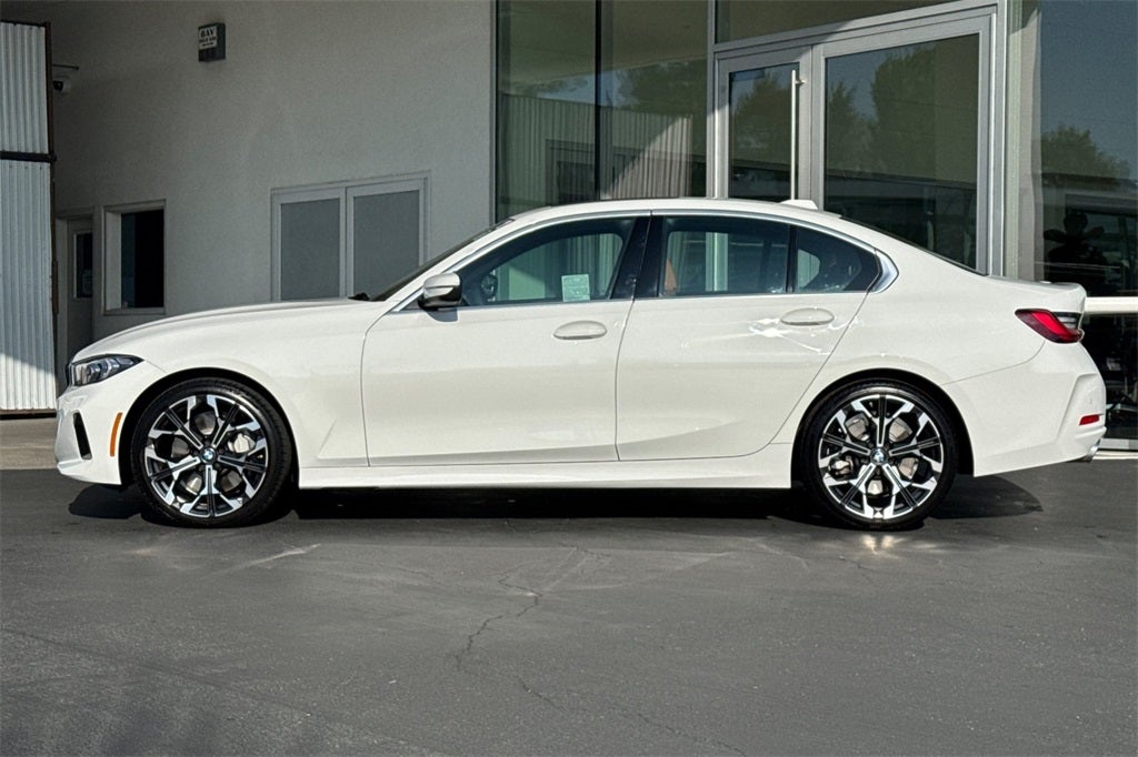 2025 BMW 3 Series 330i