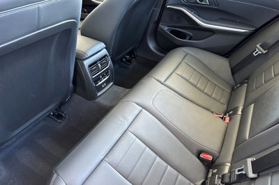 2025 BMW 3 Series 330i
