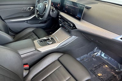 2025 BMW 3 Series 330i
