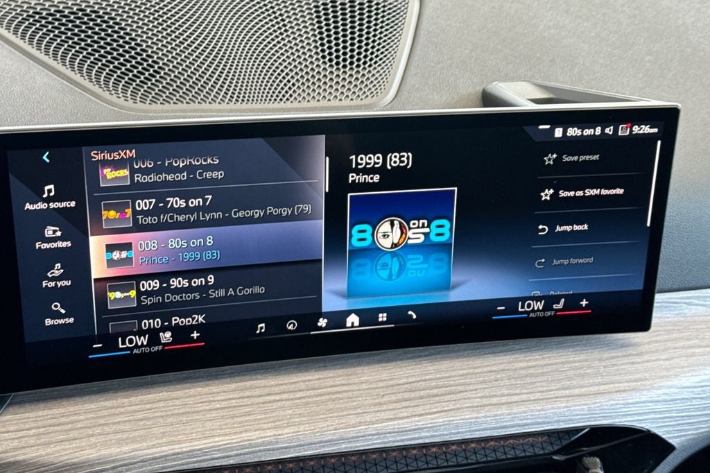 2025 BMW 3 Series 330i