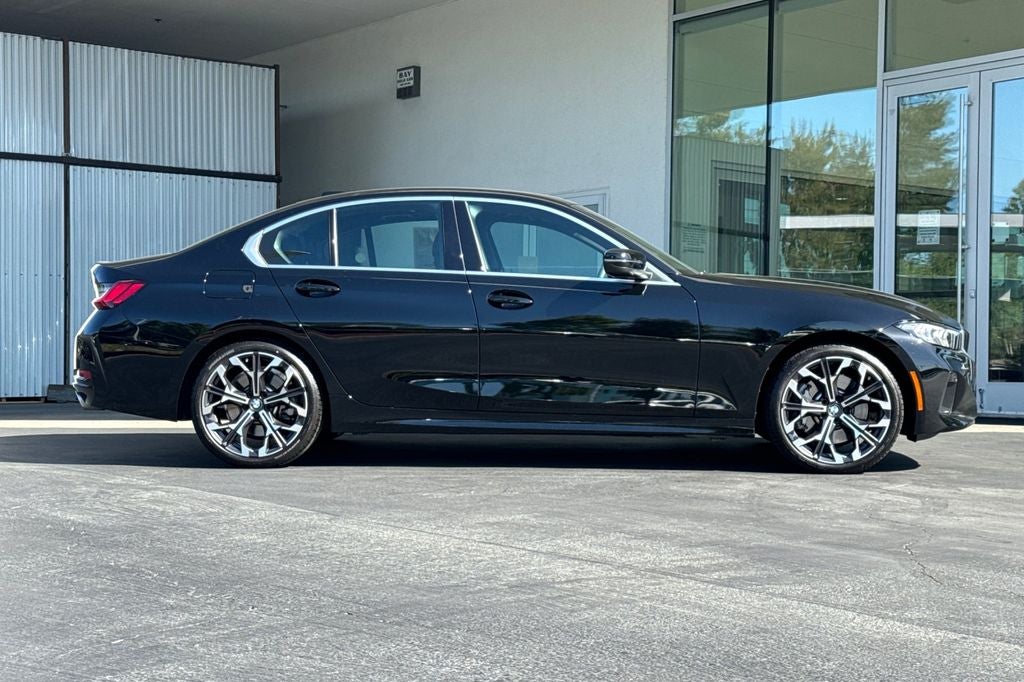 2025 BMW 3 Series 330i