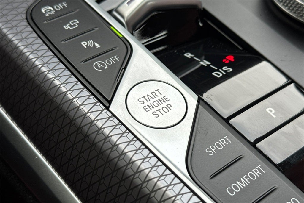 2026 BMW 3 Series 330i