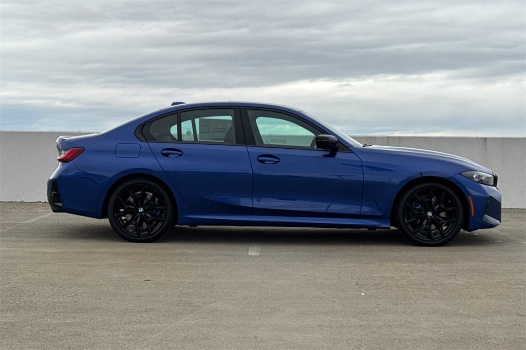 2026 BMW 3 Series 330i