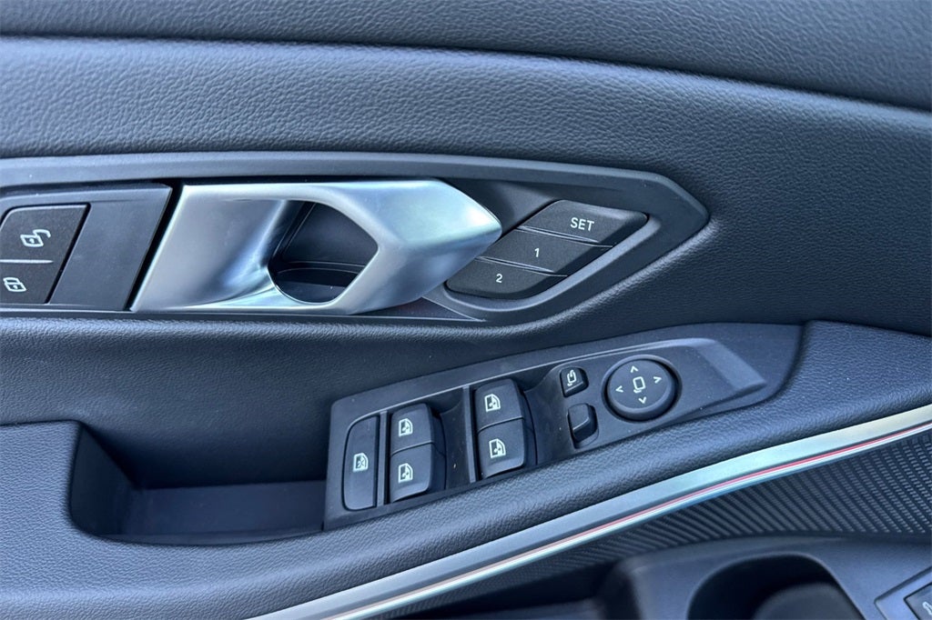 2026 BMW 3 Series 330i