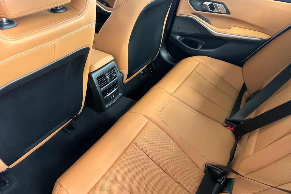 2026 BMW 3 Series 330i