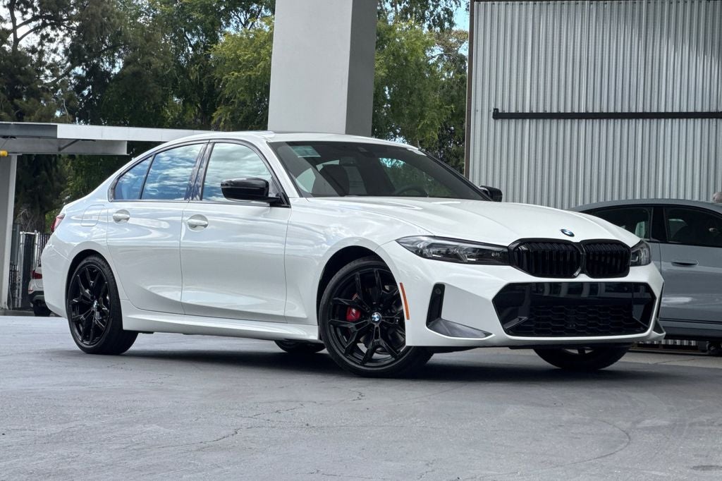 2026 BMW 3 Series 330i