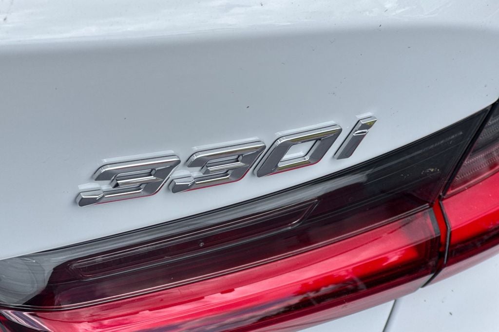 2026 BMW 3 Series 330i