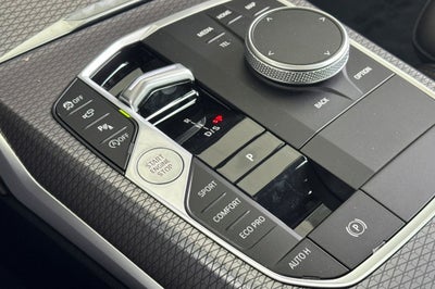 2026 BMW 3 Series 330i