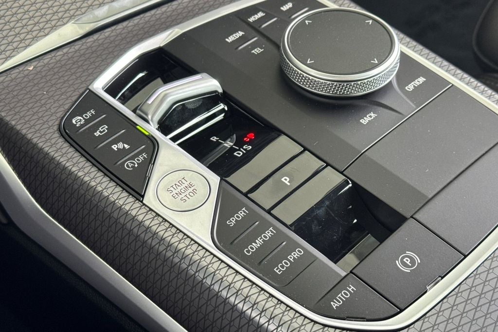 2026 BMW 3 Series 330i