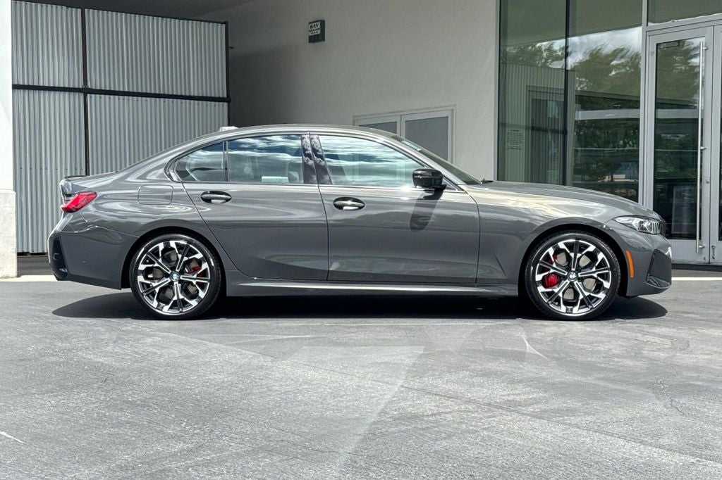 2026 BMW 3 Series 330i