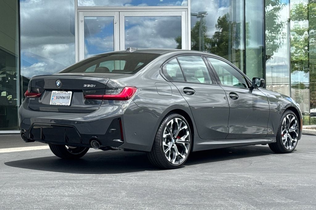 2026 BMW 3 Series 330i