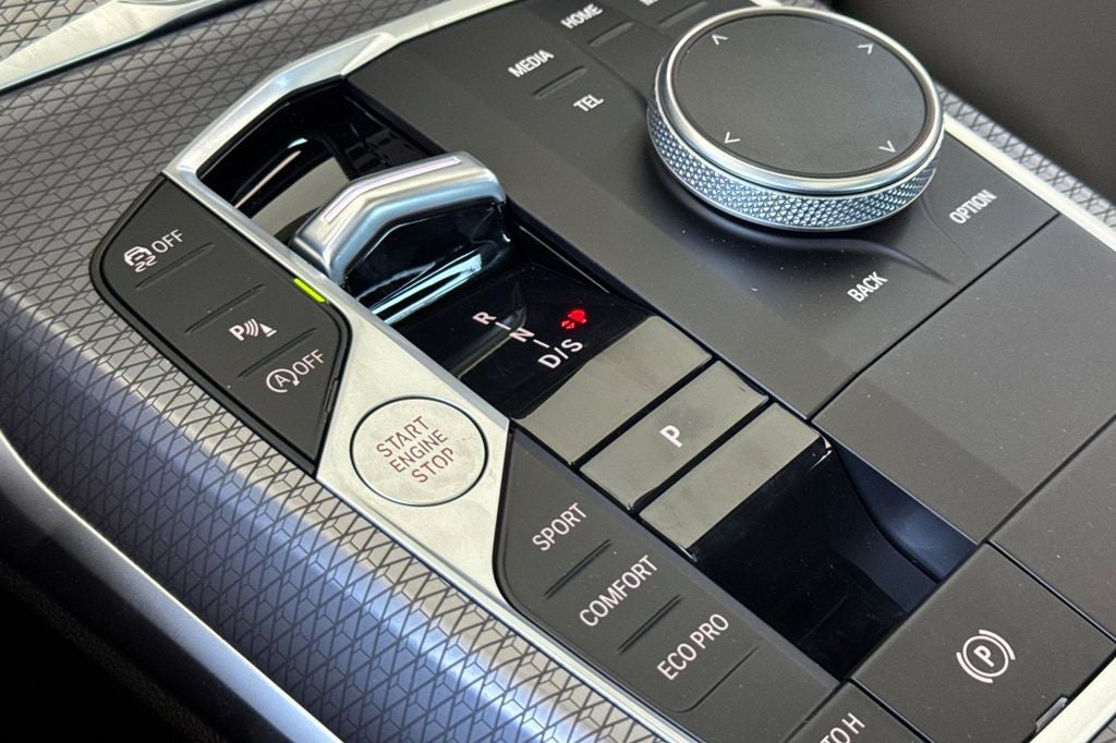 2026 BMW 3 Series 330i