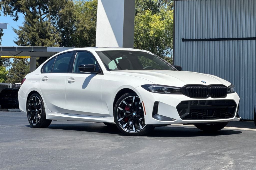 2026 BMW 3 Series 330i