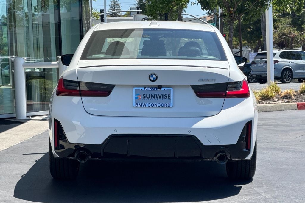 2026 BMW 3 Series 330i