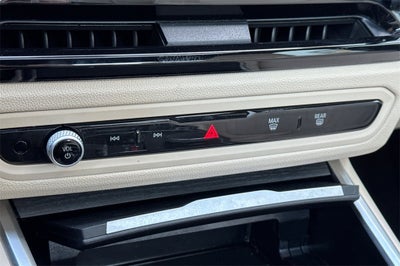 2025 BMW 3 Series 330i