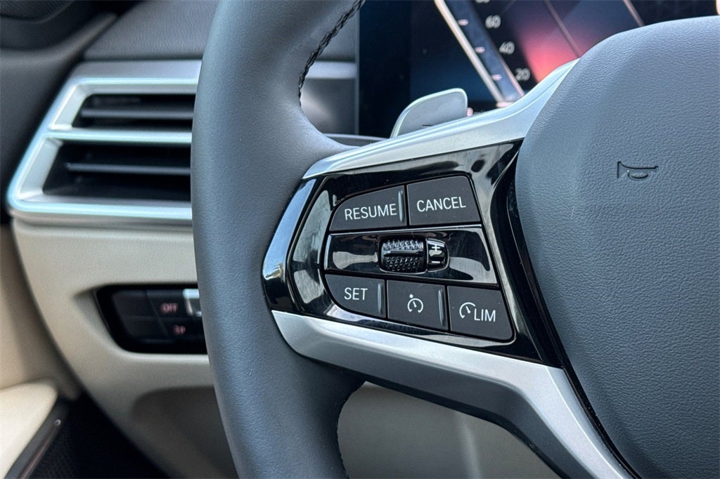 2025 BMW 3 Series 330i