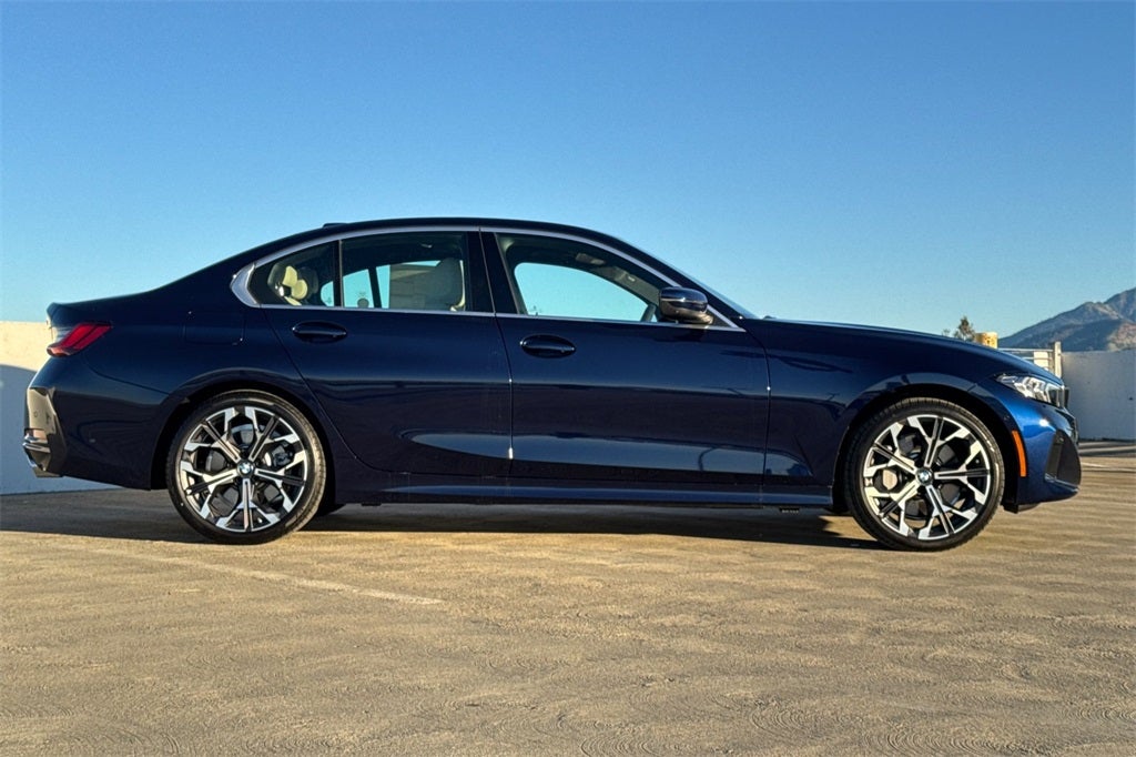 2026 BMW 3 Series 330i