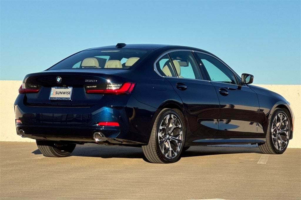 2026 BMW 3 Series 330i