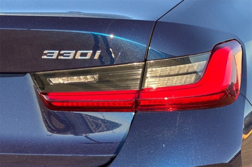 2026 BMW 3 Series 330i