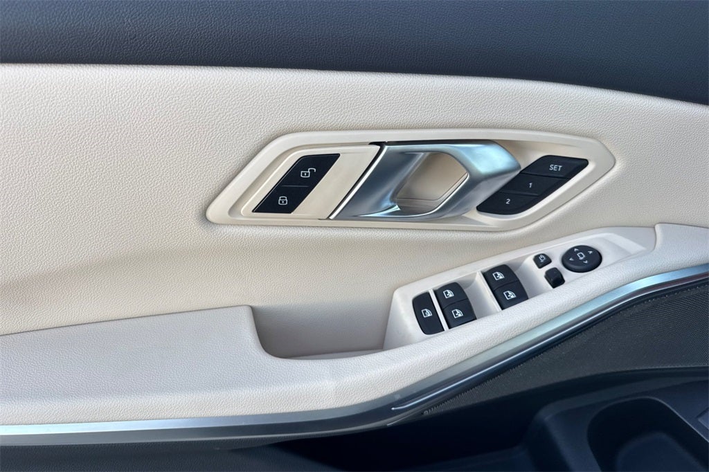 2026 BMW 3 Series 330i