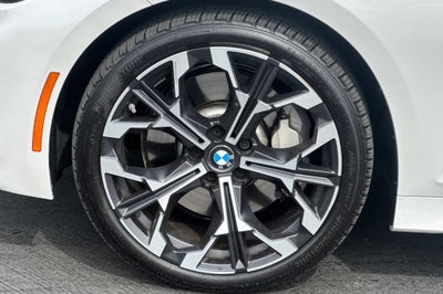2025 BMW 3 Series 330i