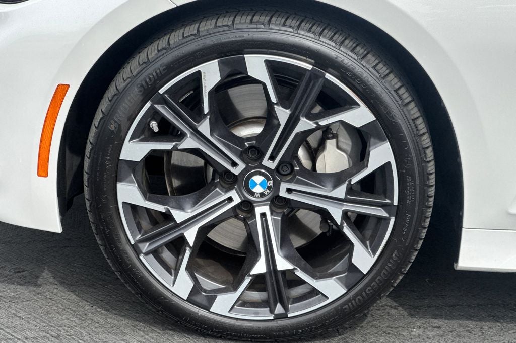 2025 BMW 3 Series 330i