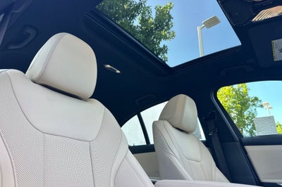 2025 BMW 3 Series 330i