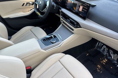 2025 BMW 3 Series 330i