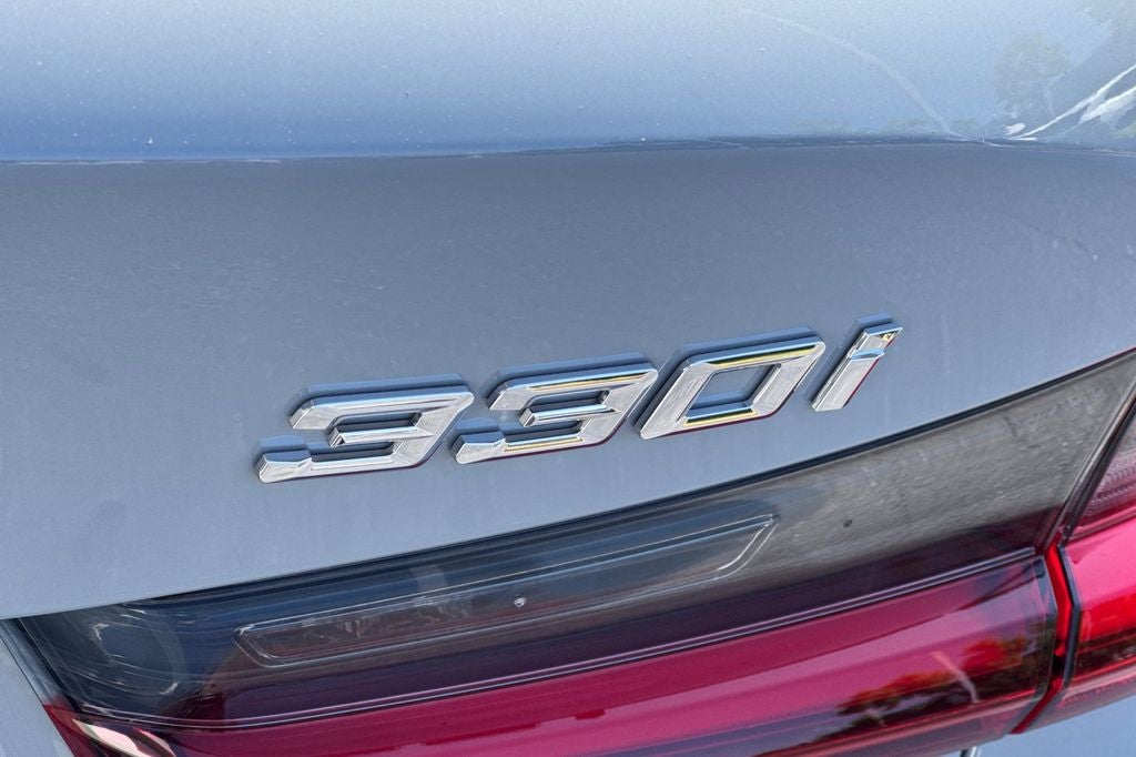 2026 BMW 3 Series 330i