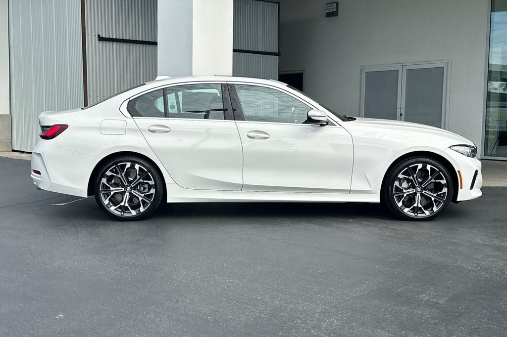 2026 BMW 3 Series 330i