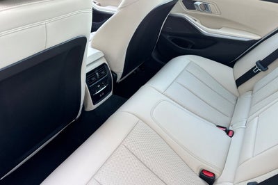 2025 BMW 3 Series 330i